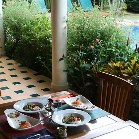 Villa Angelica Bed And Breakfast In Phuket-3